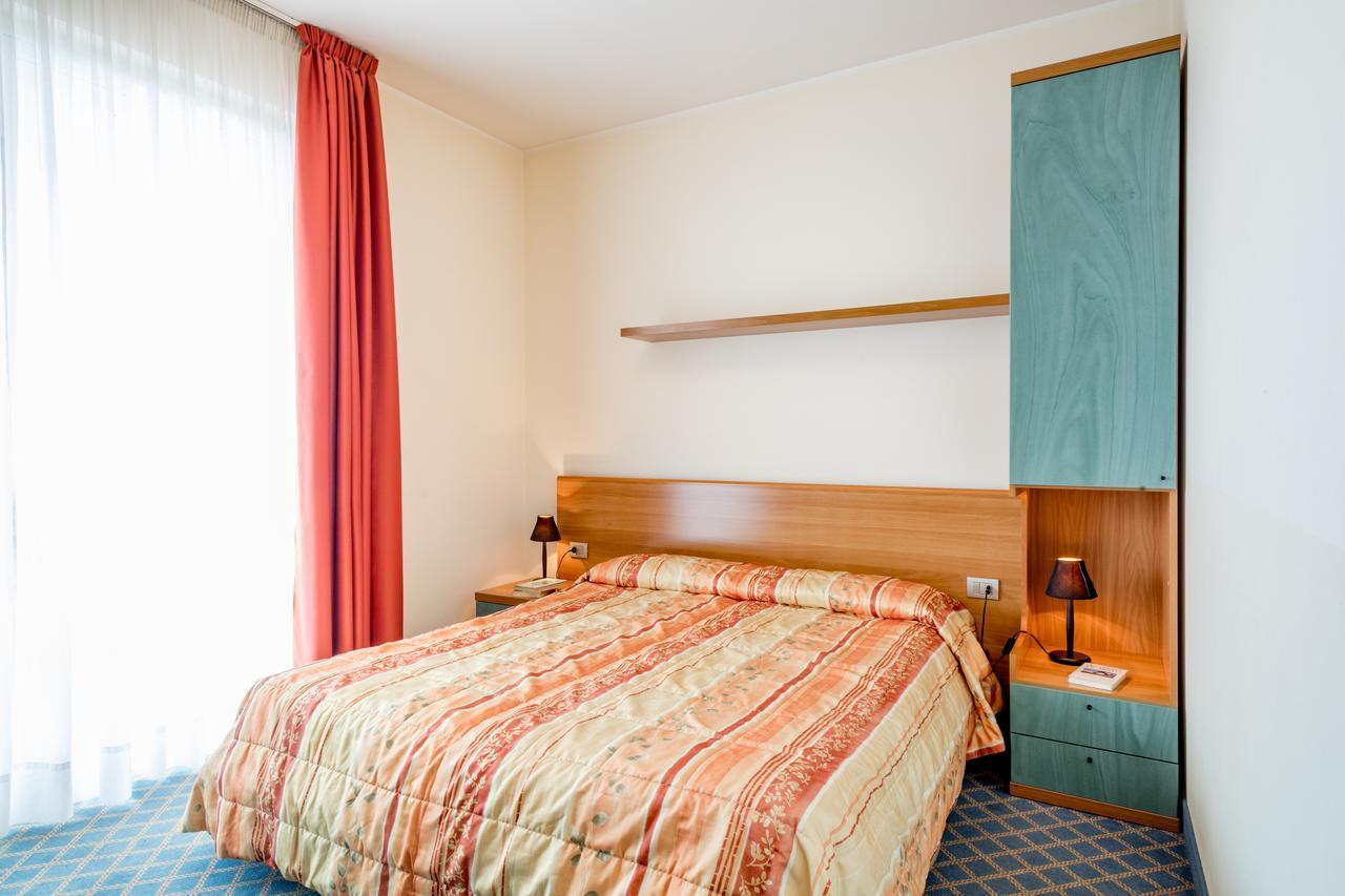 Hotel San Vito Bardolino Buitenkant foto