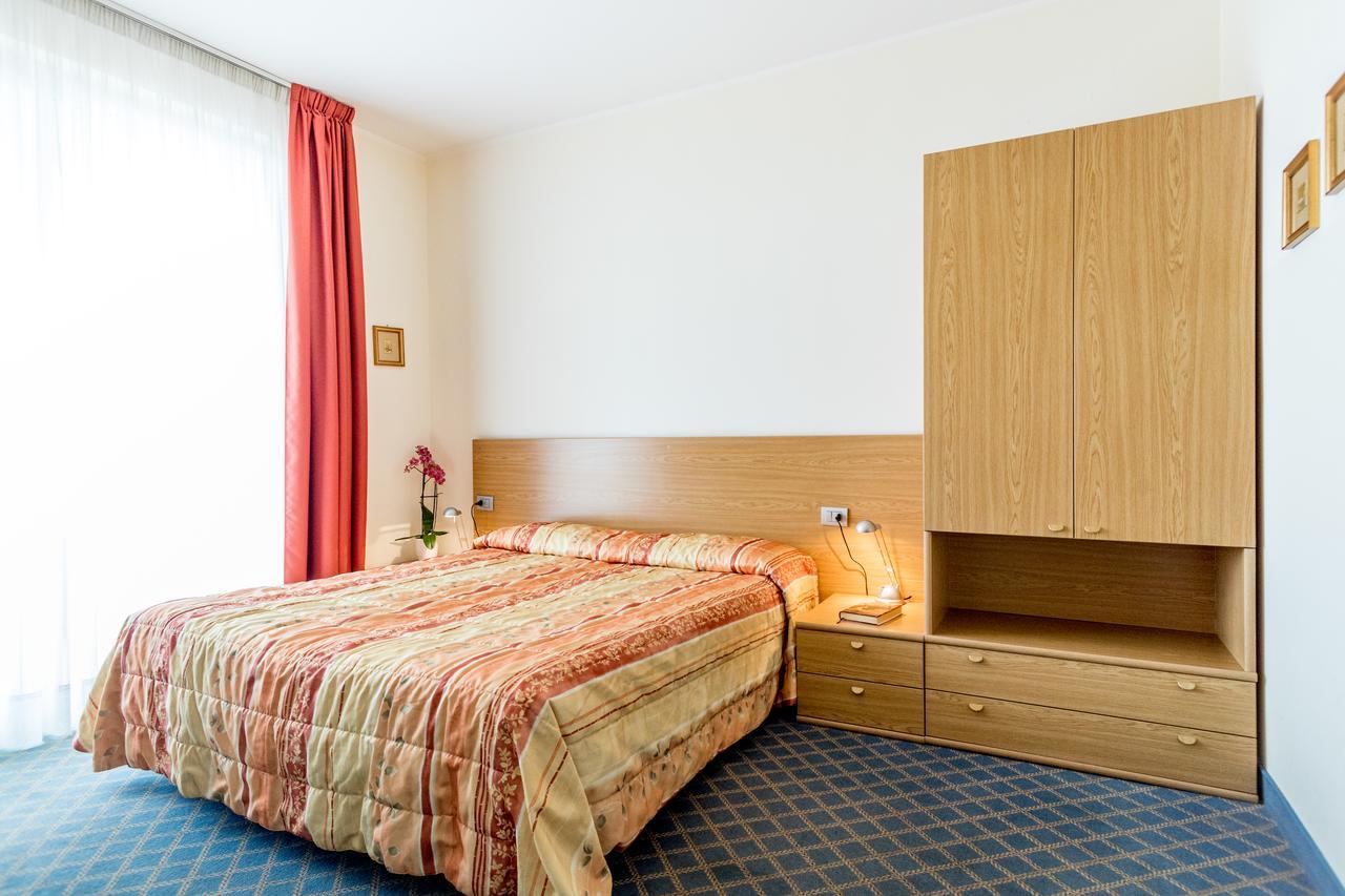 Hotel San Vito Bardolino Buitenkant foto